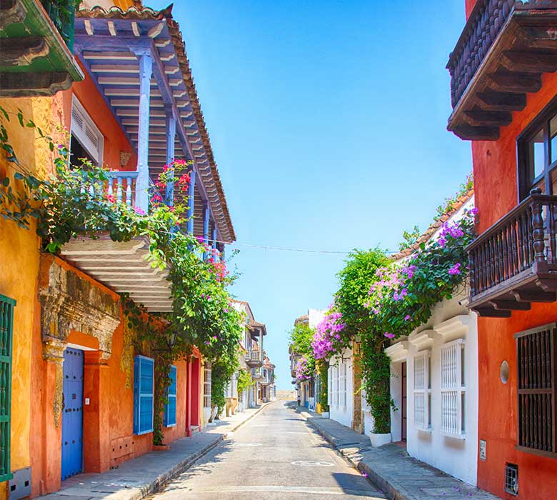 local interpreters in Cartagena Colombia