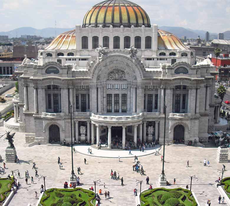 Local interpreters in Mexico City